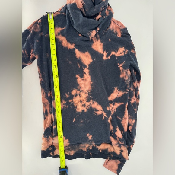Lululemon Bleached Tie-Dyed Funnel Neck Hoodie - Picture 12 of 15